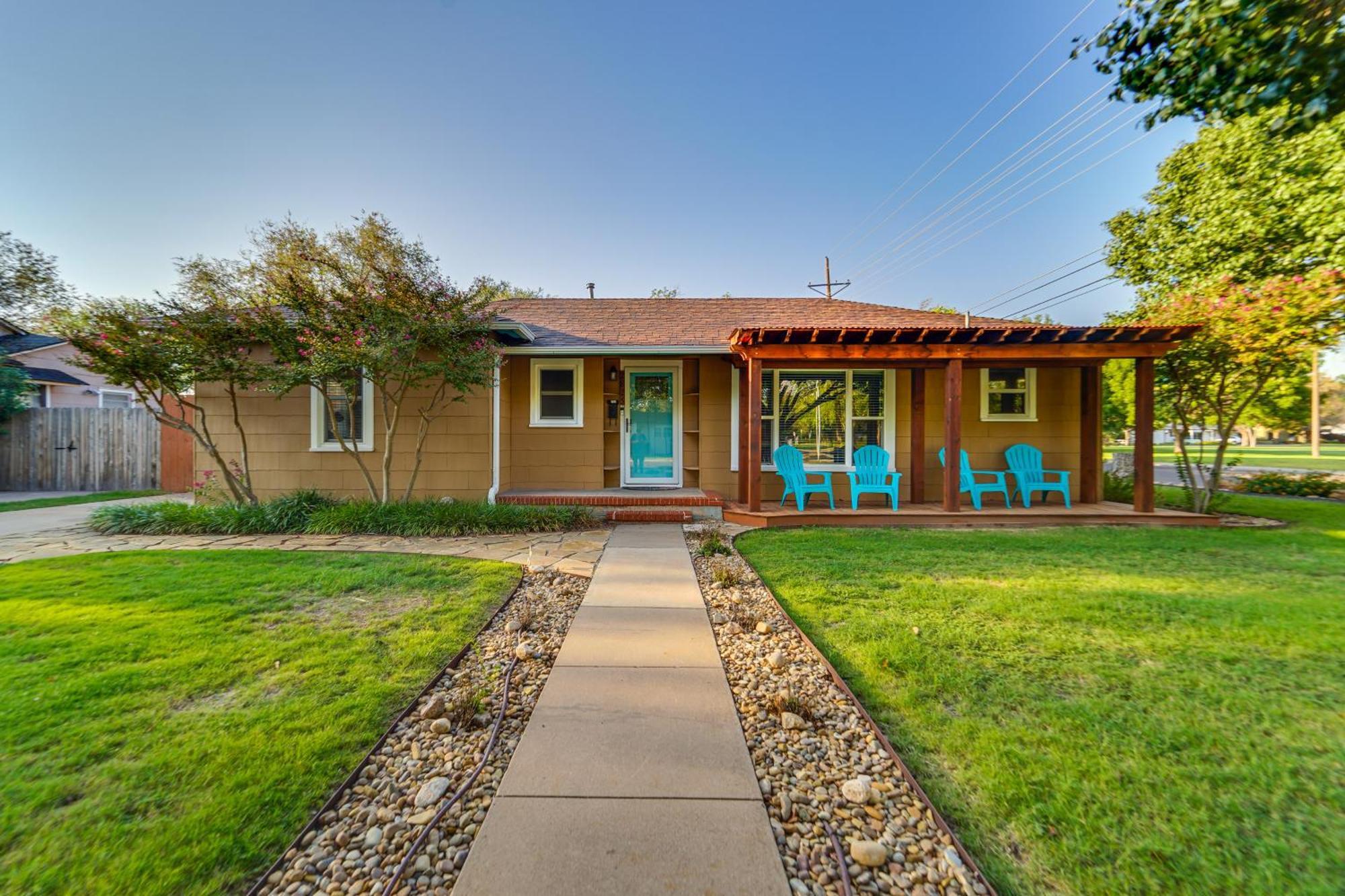 Lovely Lubbock Home With Furnished Deck And Grill ภายนอก รูปภาพ