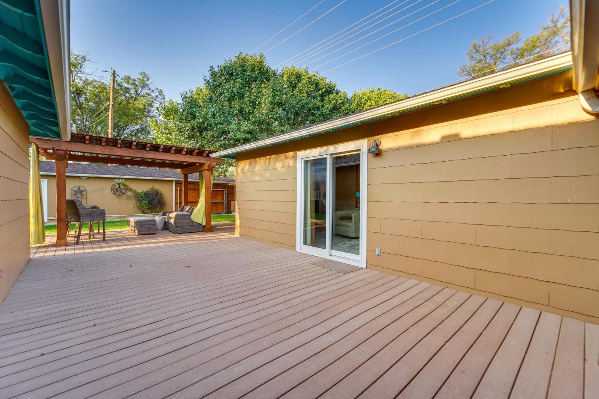 Lovely Lubbock Home With Furnished Deck And Grill ภายนอก รูปภาพ